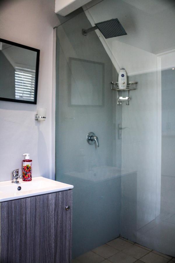 Jade Equestrian Apartment Порт Елизабет Екстериор снимка