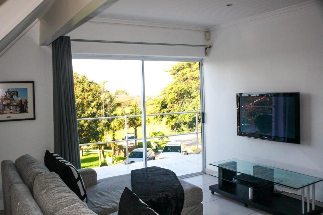 Jade Equestrian Apartment Порт Елизабет Екстериор снимка
